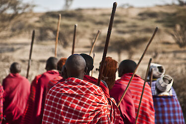 Tag 10: Spurenlesen mit den Massai