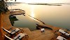 Infinity-Pool am Ufer des Sambesi