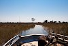 Mit dem Boot im Okavango-Delta