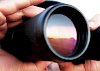 Fernglas vor den Weiten Namibias