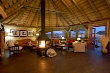 Lounge der Frans Indongo Lodge