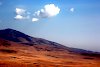 Die Landschaft zwischen Serengeti und Ngorongoro-Krater