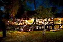 Lodge bei Nacht