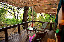 Terrasse des Zelts im Samburu Interpids