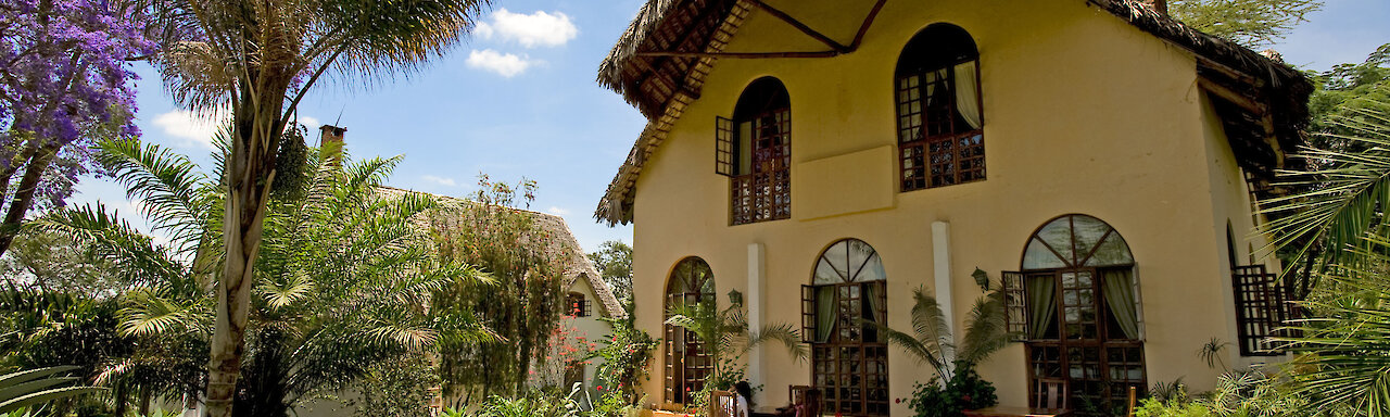 Ausblick auf den Garten im Arusha Safari Lodge Unterkunft