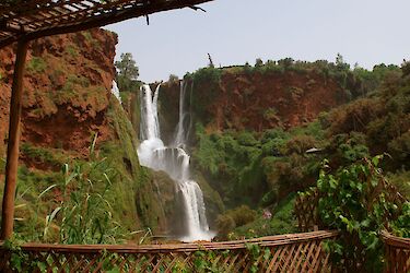 Tag 3: Erfrischung am Wasserfall