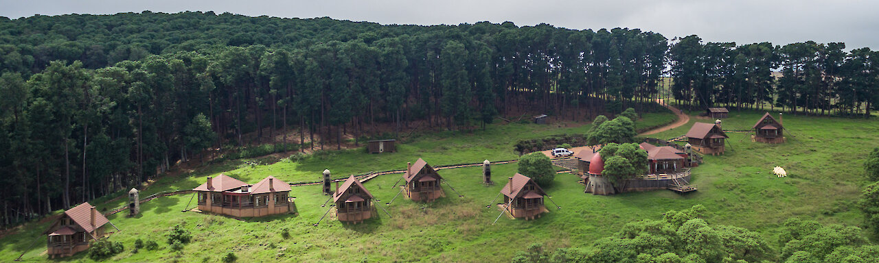 Luftaufnahme der Chelinda Lodge
