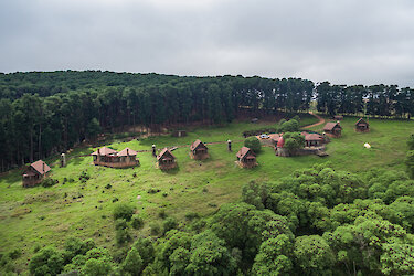Luftaufnahme der Chelinda Lodge