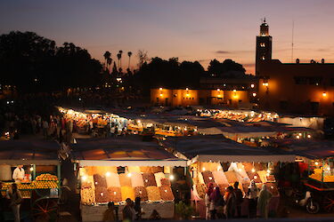 Tag 1: Anreise nach Marrakesch