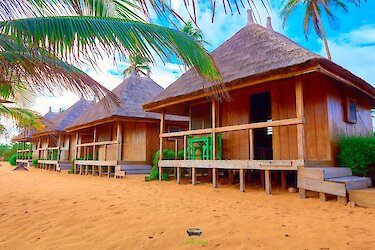 Strand Cottages