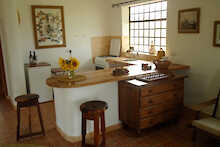 Küchenbereich in der Mbuyuni Farm Retreat Unterkunft