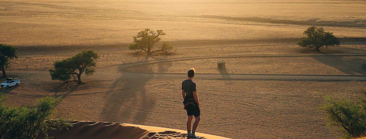 Blick über die Weiten des Namib-Naukluft-Nationalparks