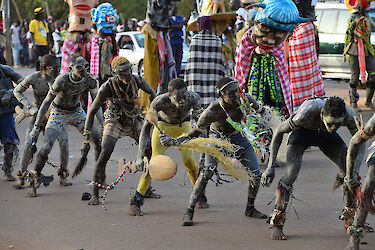 Karnevalsparade in Bissau