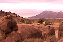 Desert Quiver Camp Unterkünfte