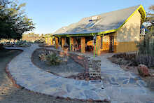 BüllsPort Lodge & Farm Außenansicht der Lodge