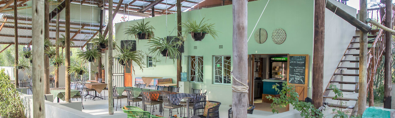 Die Terasse des Boteti River Camps