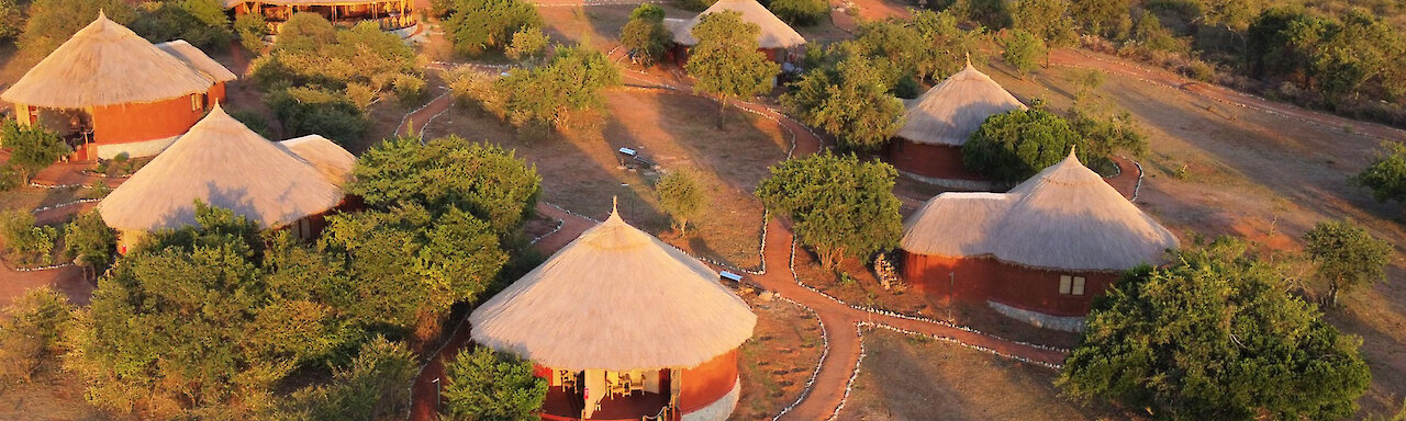 Africa Safari Maasai Boma Luftaufnahme des Camps