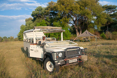Bushways-Safari-Fahrzeug