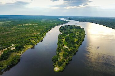 Chundu Island im Sambesi in Simbabwe