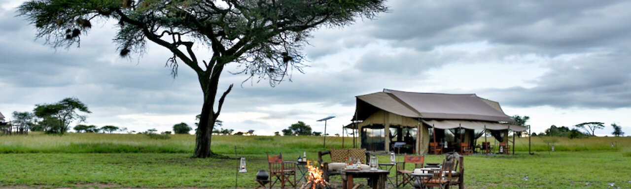 Außenansicht auf das Pumzika Luxury Safari Camp