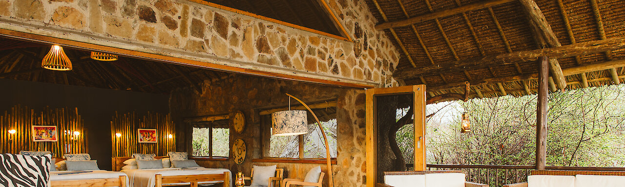 Blick ins Schlafzimmer von der privaten Terrasse