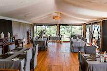 Restaurant im Angata Tarangire Camp