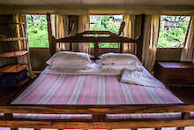 Zimmer mit Doppelbett im Tandala Tented Camp