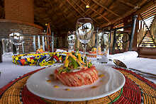 Africa Safari Maasai Boma Speisen im Restaurant