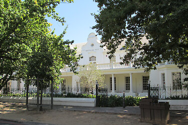 Weißes Herrenhaus in Stellenbosch