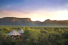 Blick auf den Tafelberg von Marataba Safari Lodge