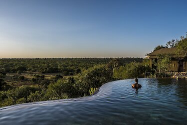 Mutara Camp Infinity Pool - am Rande des Ol Pejeta Schutzgebietes in Kenia