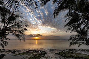 Sonnenaufgang am Strand