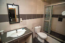 Hotel H1 Tamatave Badezimmer