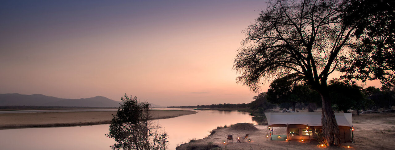 Zambezi Expedition Camp zelt am flussufer