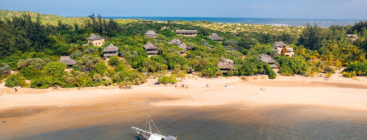 The Cabanas Lamu am Kizingoni Beach auf Lamu Island Vogelperspektive