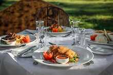 Mittagessen im Hotelrestaurant