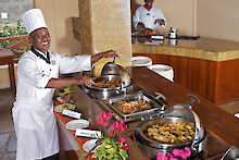 Ashnil Aruba Lodge Buffet