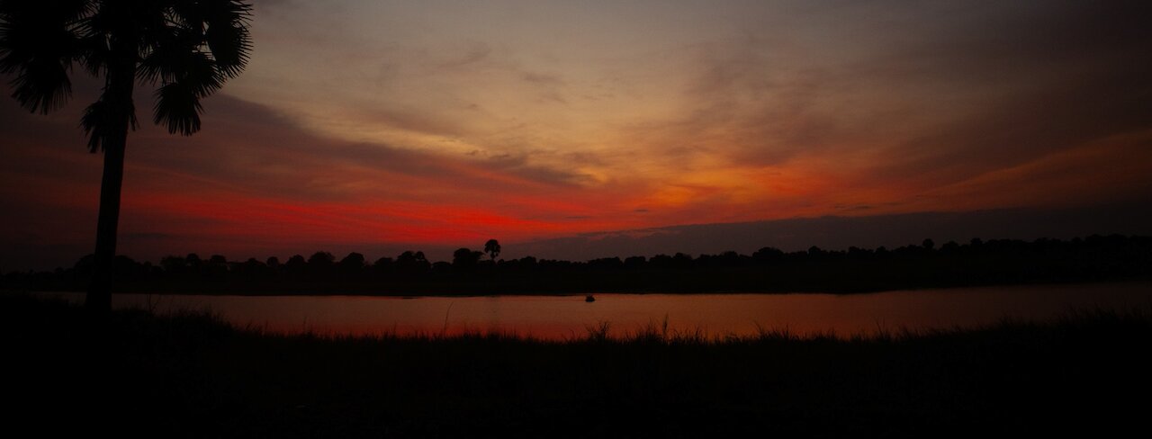 Ugalla.Fluss im Sonnenuntergang