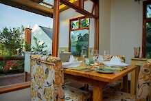 Martinas Retreat Restaurant