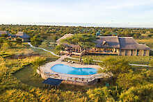 Tamba Tented Camp Serengeti Vogelperspektive Pool