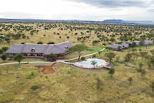 Tamba Tented Camp Serengeti Vogelperspektive