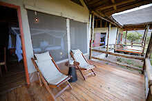 Tamba Tented Camp Serengeti Unterkunft Terrasse