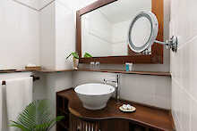 Severin Sea Lodge Standard Zimmer Bad