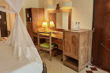 Severin Sea Lodge Standard Zimmer Kommode