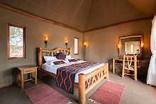 Severin Safari Camp Unterkunft mit Doppelbett