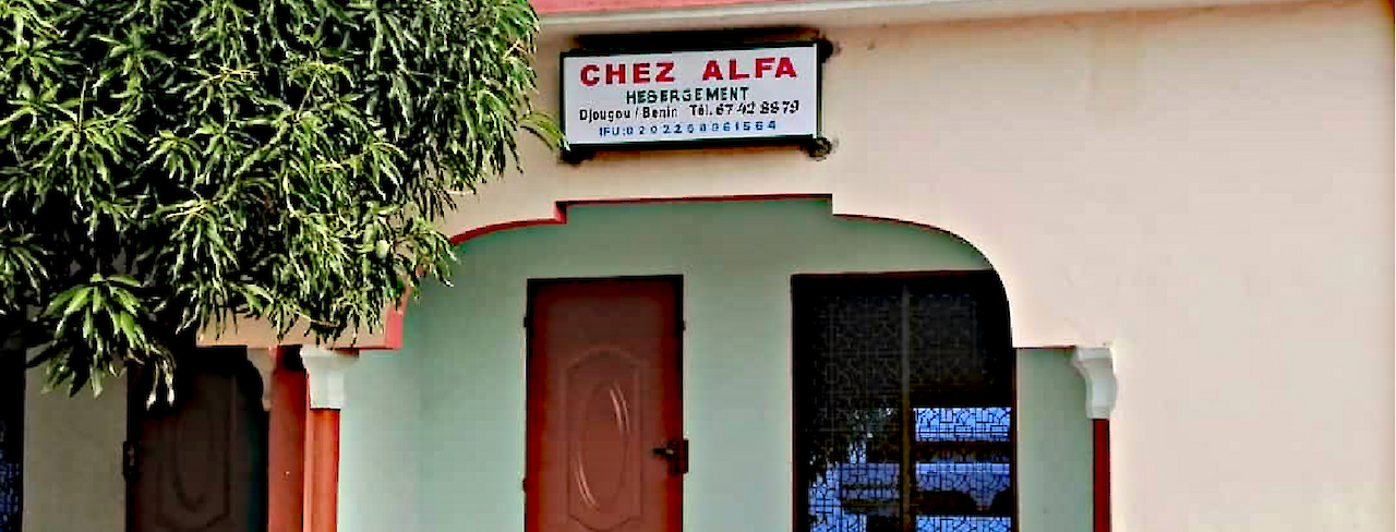 Eingang Chez Alfa