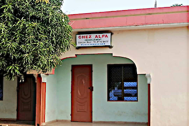 Eingang Chez Alfa