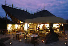 Restaurant-Lounge