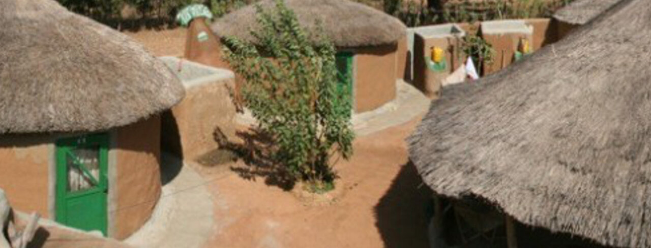 Blick ins Dorf im Green House