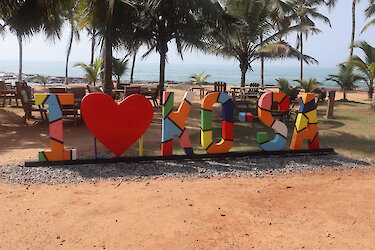 Schild beim Ko-Sa Beach Resort